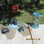 Cleaning bird feeders