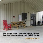 Picnic table
