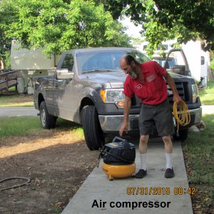 David with air compressor