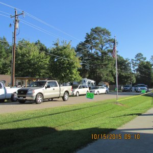 Lots of shoppers (2)