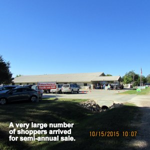 Lots of shoppers (5)