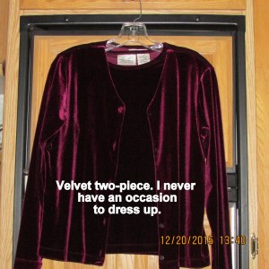 Two-piece velvet